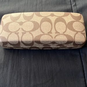 Coach sunglass case